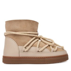 Śniegowce Inuikii. Brązowe buty zimowe Inuikii, bez obcasa, bez zapięcia. Za 949,99 zł.