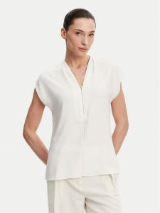 Calvin Klein Bluzka K20K208188 Biały Regular Fit. Białe bluzki Calvin Klein, bez wzorów, z syntetyku, bez kołnierzyka, bez ramiączek. Za 199,99 zł.