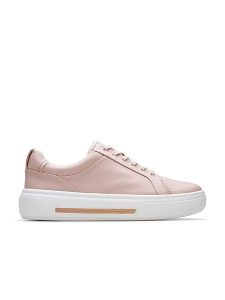 Clarks Skórzane sneakersy ''Hollyhock Walk" w kolorze jasnoróżowym rozmiar: 41. Różowe trampki Clarks, bez wzorów, bez zapięcia. Za 197,63 zł.