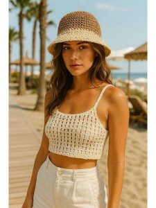 Lucky Bees Kapelusz przeciwsłoneczny w kolorze beżowo-kremowym rozmiar: onesize. Brązowe kapelusze Lucky Bees, bez wzorów, z materiału. Za 73,99 zł.