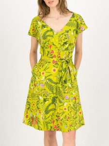 Blutsgeschwister Sukienka "True Love Hourglass" w kolorze jasnozielonym rozmiar: XL. Zielone sukienki Blutsgeschwister, xl, bez wzorów, z bawełny, bez kołnierzyka, bez ramiączek, mini, rozkloszowane. Za 158,10 zł.