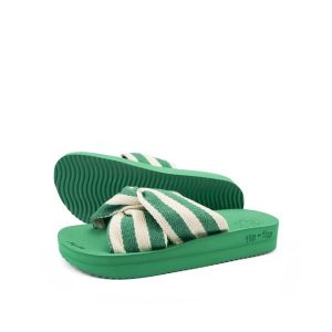 Klapki basenowe damskie Flip Flop Wedgy Twist. Zielone klapki Flip Flop, bez wzorów, bez obcasa. Za 111,55 zł.