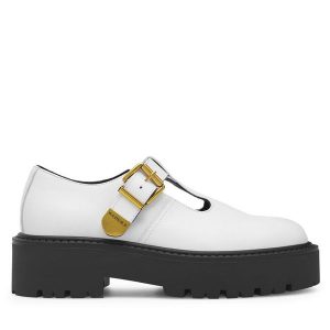 Półbuty Badura. Białe półbuty Badura, bez wzorów, bez obcasa, na płaskiej podeszwie, bez zapięcia. Za 287,99 zł.