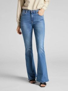 Lee Dżinsy "Breese" - Bootcut - w kolorze niebieskim rozmiar: W30/L31. Niebieskie jeansy Lee, z aplikacjami. Za 184,46 zł.