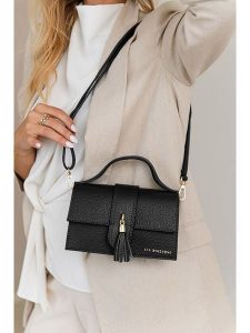 Lia Biassoni Skórzana torebka w kolorze czarnym - 20 x 13 x 6 cm rozmiar: onesize. Czarne torebki klasyczne Lia Biassoni, z aplikacjami, z materiału, przez ramię, bez dodatków. Za 217,99 zł.