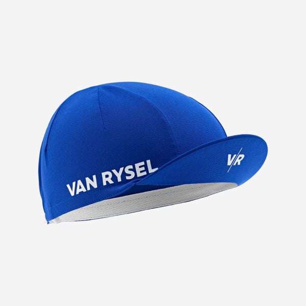Czapka z daszkiem na rower szosowy Van Rysel EDR. Czarne czapki VAN RYSEL, bez wzorów, z materiału. Za 44,99 zł.