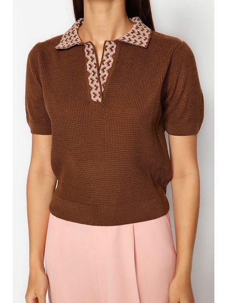 Trendyol Bluzka w kolorze beżowo-jasnobrązowym rozmiar: L. Brązowe bluzki Trendyol, l, bez wzorów, bez kołnierzyka, bez ramiączek. Za 43,68 zł.