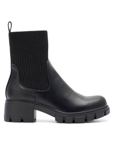 DeeZee Botki WS5575-05 Czarny. Czarne botki DeeZee, bez wzorów, ze skóry, bez obcasa, na słupku, bez zapięcia. Za 159,99 zł.