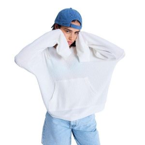 Bluza z kapturem dla Kobiety OCEAN DRIVE Biały. Białe bluzy Roxy, bez wzorów, z dzianiny, z kapturem. Za 219,99 zł.