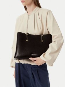 Nine West Torebka CEO-BROOME EDITION-LDA9533 Brązowy ciemny. Brązowe torebki klasyczne Nine West, bez wzorów, bez dodatków. Za 329,99 zł.