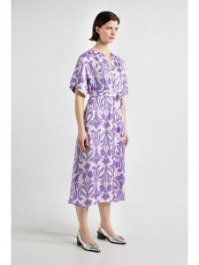 Josephine & Co Sukienka "Joelle" w kolorze fioletowo-jasnoróżowym rozmiar: 38. Różowe sukienki Josephine & Co, na co dzień, bez wzorów, z tkaniny, bez kołnierzyka, bez ramiączek, midi, proste. Za 317,99 zł.