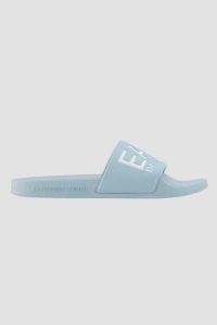 EA7 EMPORIO ARMANI Błękitne klapki Flip flops. Niebieskie klapki EA7 Emporio Armani, bez wzorów, bez obcasa. W wyprzedaży za 135,99 zł.