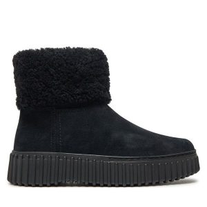 Botki Clarks. Czarne botki Clarks, bez wzorów, bez obcasa, na płaskiej podeszwie, bez zapięcia. Za 519,99 zł.