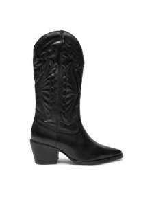 Bronx Kowbojki 34180-J 01 Czarny. Czarne buty zimowe Bronx, ze skóry, bez obcasa, na słupku, bez zapięcia. Za 909,99 zł.