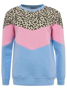Zwillingsherz Bluza "Konny" w kolorze błękitno-jasnoróżowym rozmiar: L/XL. Niebieskie bluzy Zwillingsherz, l, bez wzorów, z bawełny, bez kaptura. Za 149,31 zł.