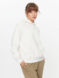 New Balance Bluza Athletics French Terry Oversized Hoodie WT33524 Biały Regular Fit. Białe bluzy New Balance, s, bez wzorów, z bawełny, bez kaptura. Za 249,99 zł.