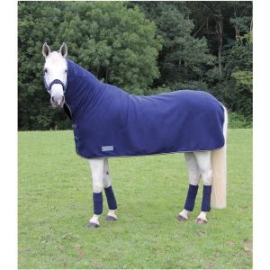 Koszula osuszająca dla konia z kołnierzem Waldhausen Economic. Niebieskie koszule WALDHAUSEN, bez wzorów, bez kołnierzyka, bez ramiączek. Za 233,00 zł.