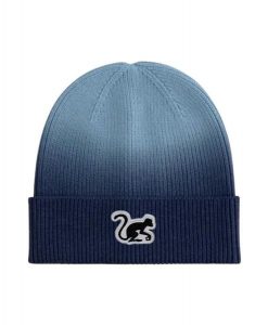 Czapka beanie – haftowane logo / gradient / rozmiar uniwersalny (niebieska). Niebieskie czapki SURF MONKEY, z aplikacjami, z dzianiny. Za 139,95 zł.