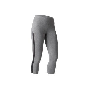 Legginsy slim 7/8 Gym & Pilates 520 damskie. Legginsy marki DOMYOS. W wyprzedaży za 34,99 zł.