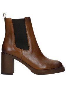 Wojas Skórzane botki w kolorze jasnobrązowym rozmiar: 38. Brązowe botki Wojas, bez wzorów, bez obcasa, bez zapięcia. Za 406,95 zł.