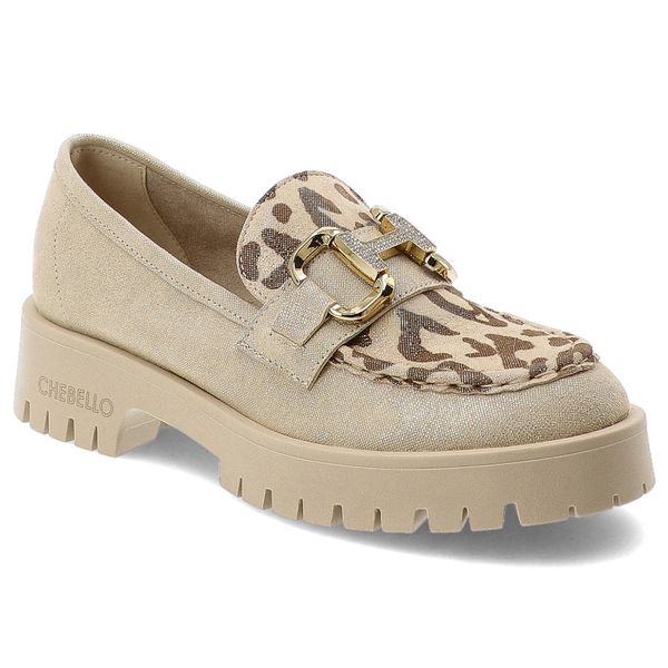 Beżowe Mokasyny Panterka Chebello Wsuwane Obuwie Damskie. Brązowe półbuty CheBello, bez wzorów, z materiału, bez obcasa, bez zapięcia. Za 475,99 zł.