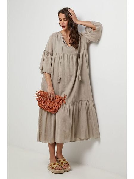 Lin Passion Sukienka w kolorze beżowym rozmiar: 40/42. Brązowe sukienki Lin Passion, na co dzień, bez wzorów, z bawełny, klasyczne, bez kołnierzyka, bez ramiączek, midi, proste. Za 139,87 zł.