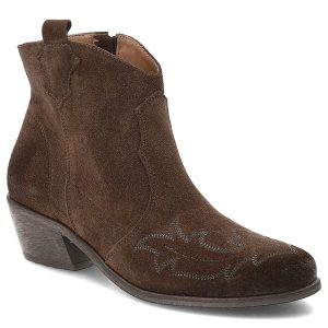 Brązowe Botki Armodo Stylowe Kowbojki Damskie. Brązowe botki Armodo, z aplikacjami, z jeansu, bez obcasa, na obcasie, bez zapięcia. Za 348,99 zł.