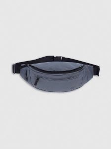 4F Saszetka w kolorze szarym - 34 x 14 cm rozmiar: onesize. Szare nerki i saszetki 4f, bez wzorów, z materiału. Za 61,46 zł.