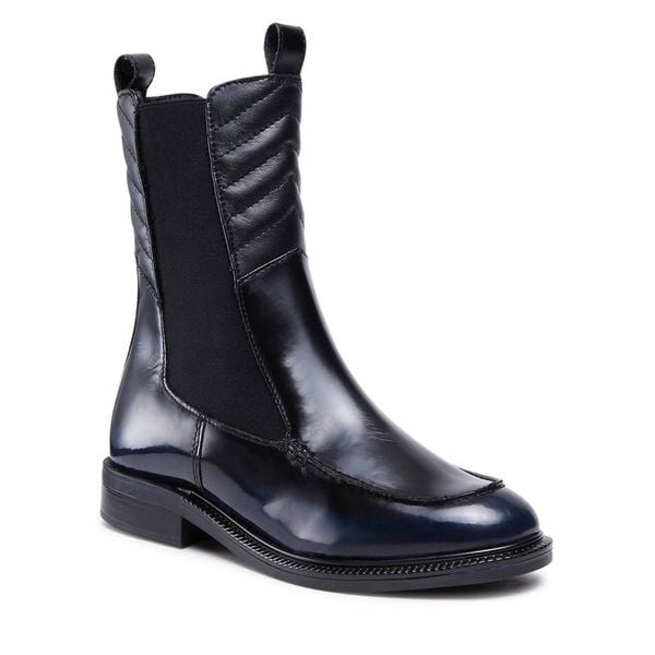 Sztyblety Sergio Bardi. Czarne botki Sergio Bardi, bez wzorów, bez obcasa, na płaskiej podeszwie, bez zapięcia. Za 319,00 zł.