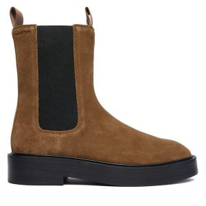 Sztyblety Calvin Klein. Brązowe botki Calvin Klein, bez wzorów, bez obcasa, na płaskiej podeszwie, bez zapięcia. Za 559,99 zł.