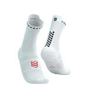 Skarpetki biegowe Compressport ProRacing Socks V4 Run High white/black. Białe skarpetki Compressport, bez wzorów. Za 89,99 zł.