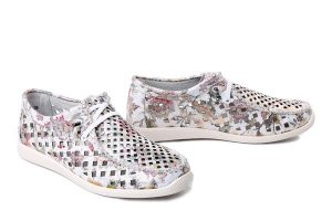 ARTIKER RELAKS 58C0710 flower, półbuty damskie. Półbuty Artiker Relaks, na lato, w ażurowe wzory, ze skóry, bez obcasa, bez zapięcia. Za 203,92 zł.