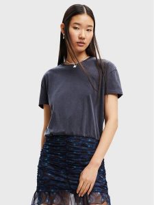 Desigual Sukienka codzienna Bilba 22WWVK53 Granatowy Regular Fit. Niebieskie kombinezony Desigual, s, bez wzorów, z bawełny, bez kołnierzyka, bez ramiączek. Za 489,99 zł.