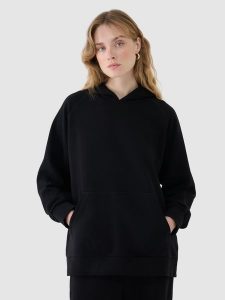 4F Bluza dresowa nierozpinana z kapturem damska - czarna S. Czarne bluzy 4f, s, bez wzorów, z bawełny, z kapturem. W wyprzedaży za 79,99 zł.