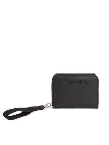 Calvin Klein Portfel Gracie K60K611688 Czarny. Czarne portfele Calvin Klein, bez wzorów, ze skóry. Za 209,99 zł.