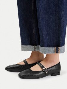 Lasocki Baleriny CEO-RST-ROMI-96 Czarny. Czarne balerinki Lasocki, bez wzorów, ze skóry, bez obcasa, bez zapięcia. Za 199,99 zł.