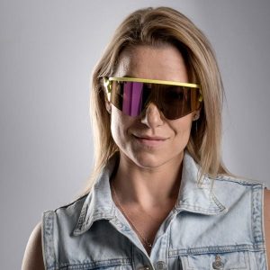 Okulary przeciwsłoneczne Tripoint Chobe. Fioletowe okulary przeciwsłoneczne TRIPOINT. W wyprzedaży za 470,00 zł.