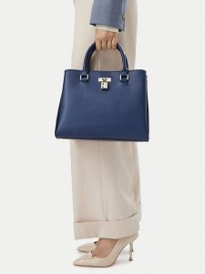Nine West Torebka CEO-TRUE GRACE-LDA9866 Granatowy. Niebieskie kuferki Nine West, bez wzorów, ze skóry, bez dodatków. Za 299,99 zł.