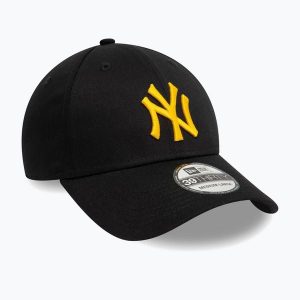 Czapka z daszkiem New Era League Essential 39Thirty New York Yankees. Czarne czapki New Era, bez wzorów. Za 119,99 zł.