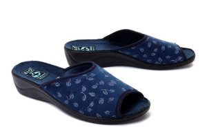 ADANEX SIK1VV SILVIA 28279 granat, kapcie damskie. Niebieskie kapcie Adanex, bez wzorów. Za 74,99 zł.