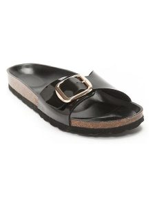 Mandel Klapki w kolorze czarnym rozmiar: 39. Czarne klapki Mandel, bez wzorów, z otwartym noskiem, bez obcasa. Za 152,99 zł.