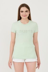 GUESS Zielony t-shirt Sangallo Tee. Zielone t-shirty Guess, s, z aplikacjami, bez kołnierzyka, bez ramiączek. W wyprzedaży za 166,99 zł.