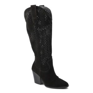 Czarne Kozaki Karino Damskie Eleganckie Obuwie. Czarne kozaki Karino, z aplikacjami, ze skóry, bez obcasa, na obcasie, bez zapięcia. Za 350,55 zł.