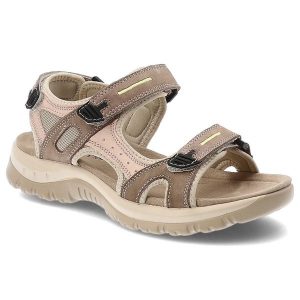 Sandały damskie McKeylor, cholewka ze skóry naturalnej zapinane na rzep miękka profilowana wkładka lekka amortyzująca, beżowe, 95414. Brązowe sandały McKeylor, bez wzorów, ze skóry, bez obcasa, bez zapięcia. Za 159,00 zł.