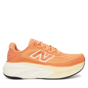 Buty do biegania New Balance. Brązowe buty sportowe New Balance, bez wzorów, bez zapięcia, do biegania. Za 483,99 zł.