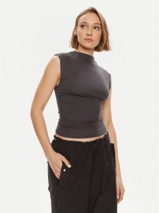 Gina Tricot Top 20883 Szary Slim Fit. Szare topy Gina Tricot, l, bez wzorów, z wiskozy, bez kołnierzyka, bez ramiączek. Za 79,99 zł.