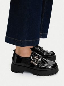 MEXX Półbuty EO-WS6035-29 Czarny. Czarne półbuty Mexx, bez wzorów, ze skóry, bez obcasa, na płaskiej podeszwie, bez zapięcia. Za 359,99 zł.