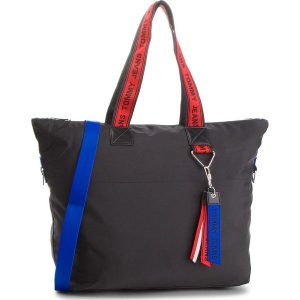 Torebka TOMMY JEANS - Tj Logo Tape E/w Tot AU0AU00249 902. Torebki klasyczne marki Tommy Jeans. W wyprzedaży za 259,00 zł.