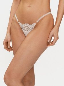 Selmark Stringi Matilda 31100 Różowy. Czerwone stringi Selmark, bez wzorów, z syntetyku. Za 59,99 zł.