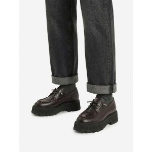 Półbuty G-Star Raw. Brązowe półbuty G-Star Raw, bez wzorów, bez obcasa, na płaskiej podeszwie, bez zapięcia. Za 399,99 zł.